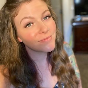 Meet your Posher, Staci